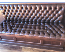 custom_tv_banquette
