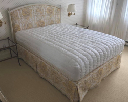 Bedskirt-and-reup-headboard